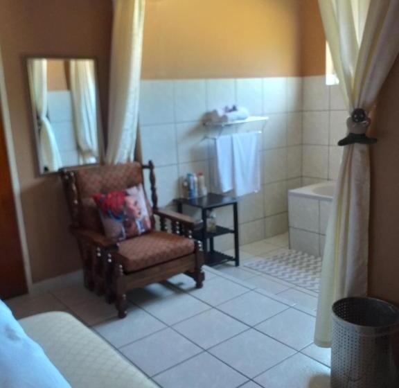 Familiekamer, Kwa Dlamathe Guesthouse