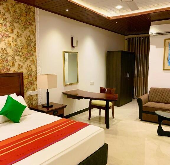 Номер Superior Кровать Кинг, Ruwanara Royal Majestry