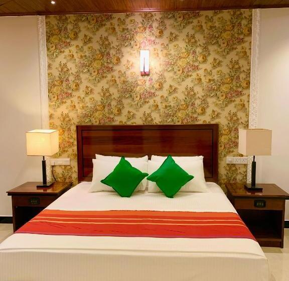 Номер Superior Кровать Кинг, Ruwanara Royal Majestry