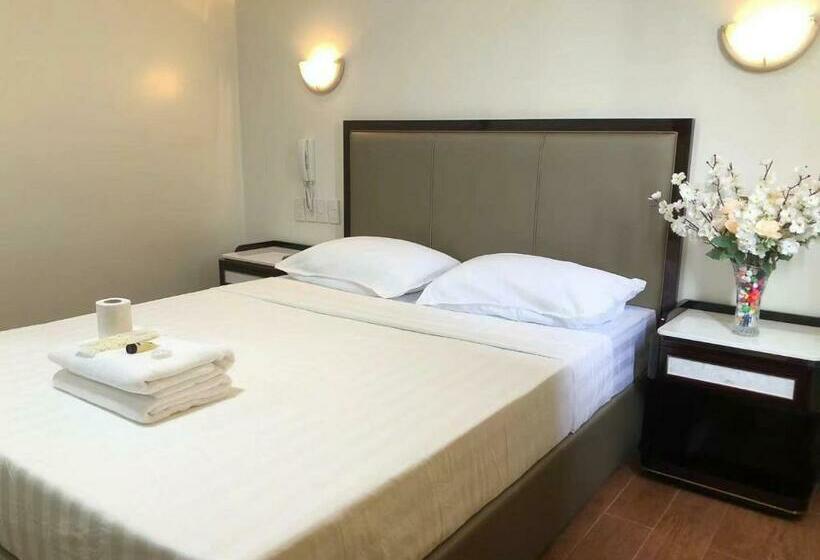 اتاق لوکس, Meaco Royal Hotel  Aparri