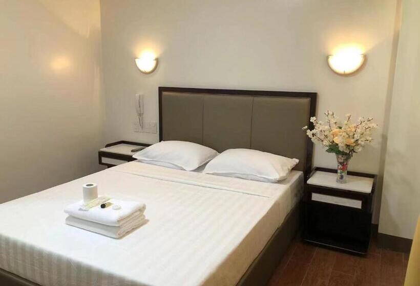 اتاق لوکس, Meaco Royal Hotel  Aparri