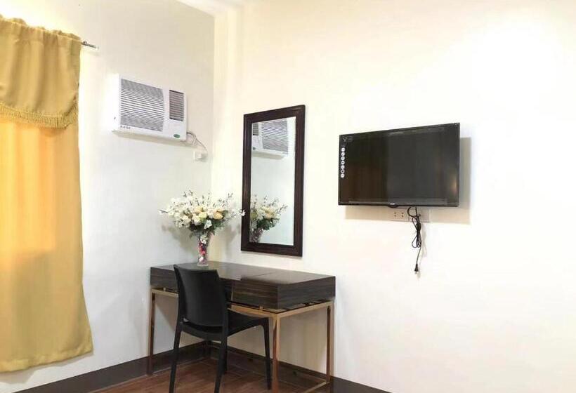 اتاق لوکس, Meaco Royal Hotel  Aparri