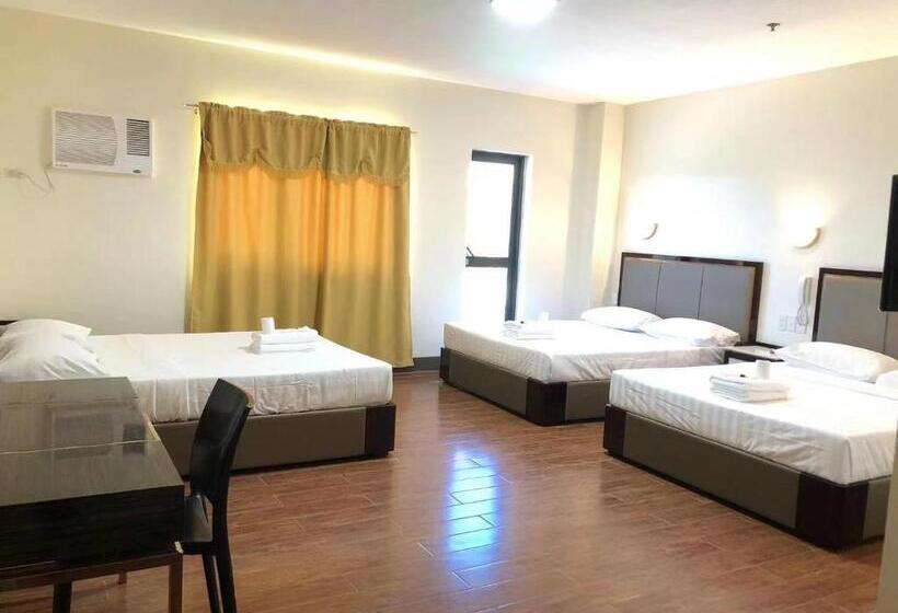 سوییت خانوادگی, Meaco Royal Hotel  Aparri