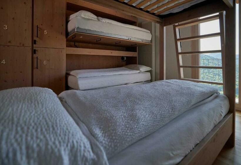 Quarto Familiar, Ostello Scudellate Monte Generoso