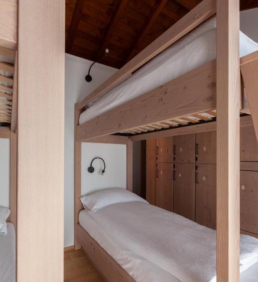 Quarto Familiar, Ostello Scudellate Monte Generoso