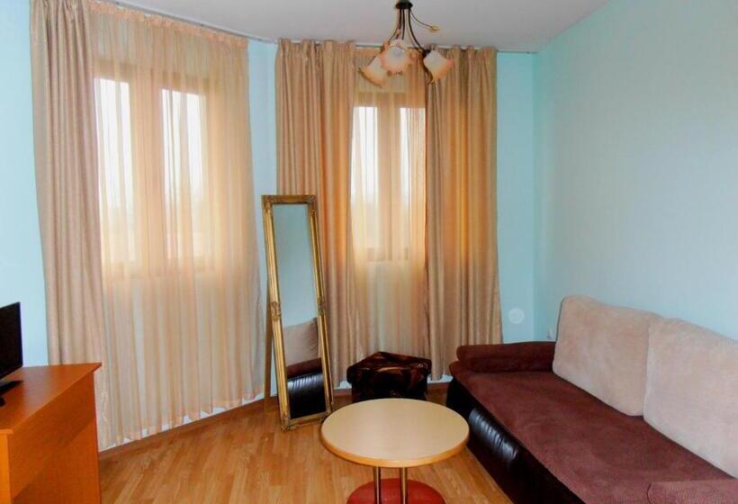 Апартаменты 1 Спальня, Guest House Misha