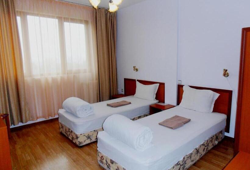 דירה בת חדר שינה 1 עם מרפסת, Guest House Misha