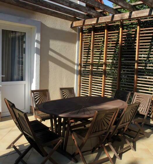 标准间, Gurudeva Bhavan