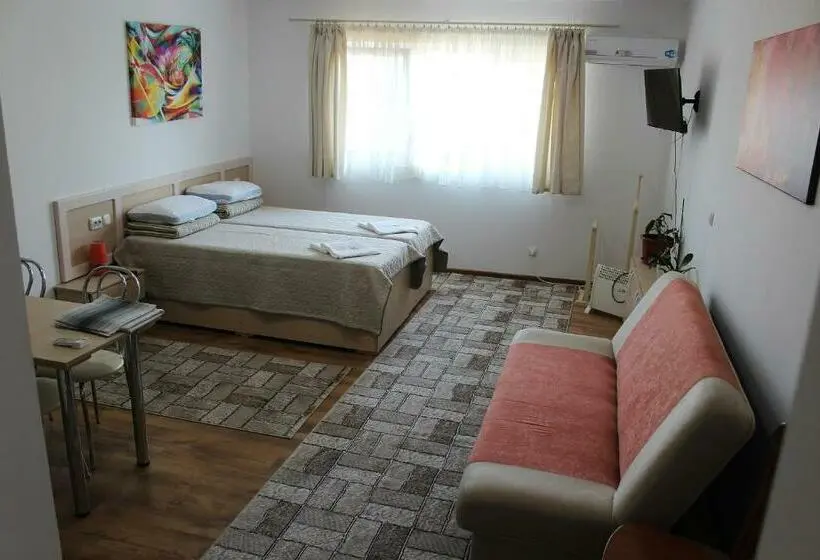 Standard-studio, Vila Onix