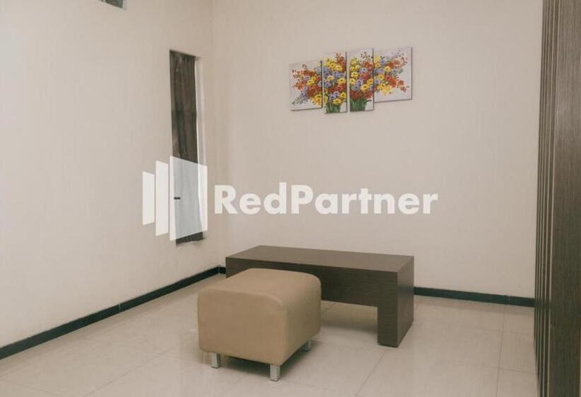 جناح, Pits Hotel Mitra Reddoorz Near Atom Mall