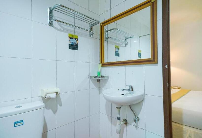 ファミリールーム, Urbanview By Millenium