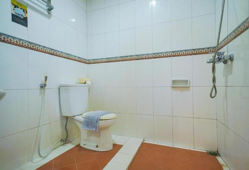 デラックススイート, Urbanview By Millenium