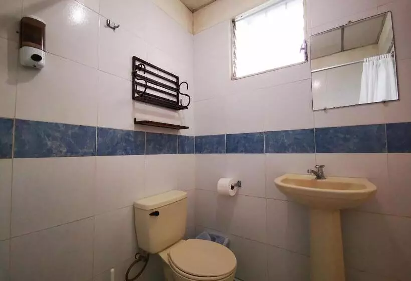 エコノミールーム, Armonia Hostal