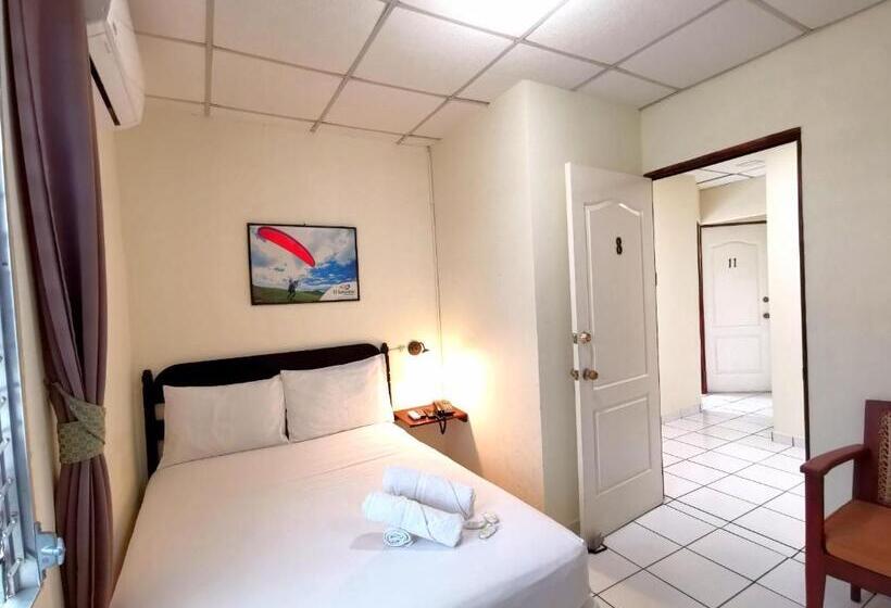 Номер Economy, Armonia Hostal