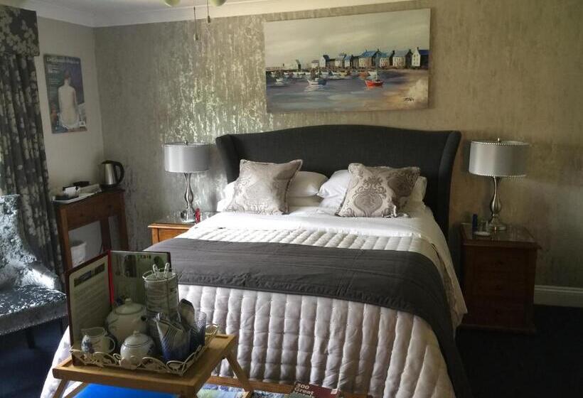 スタンダードルーム, Beechwood B And B