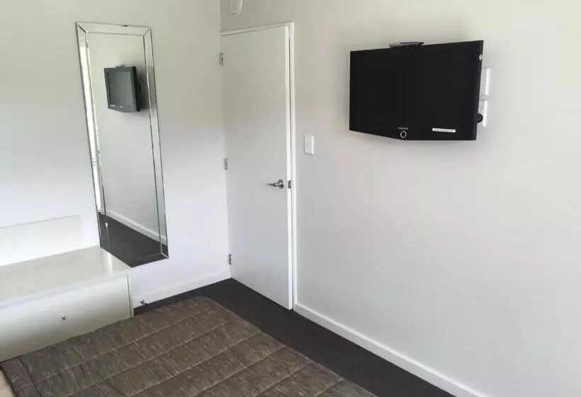 2ベッドルームアパートメント, Clear Ridge Apartments