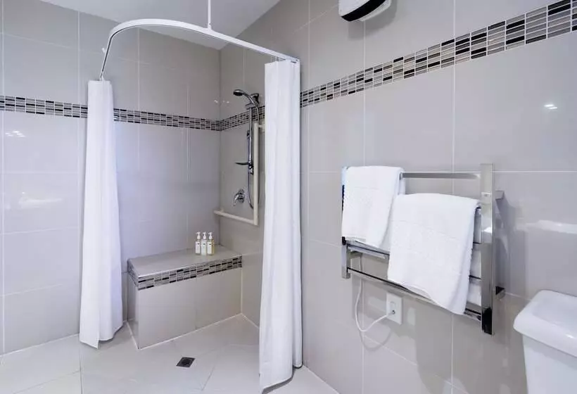 1ベッドルームアパートメント, Clear Ridge Apartments