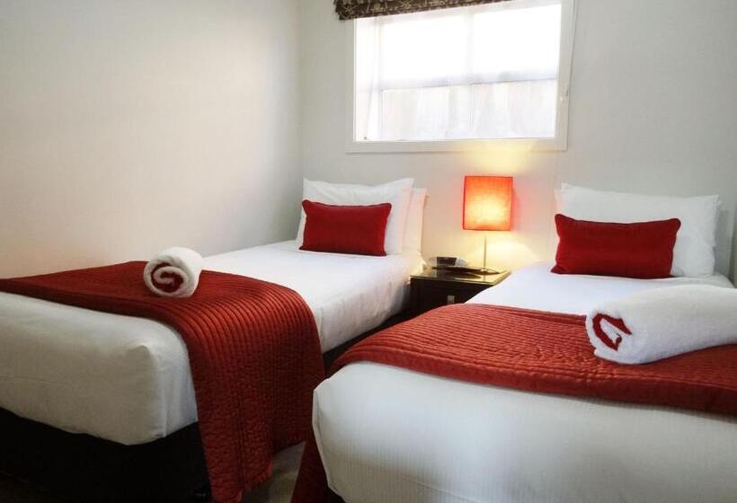 带2个卧室的公寓, Dunedin Palms Motel