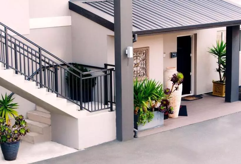 آپارتمان 2 خوابه, Dunedin Palms Motel