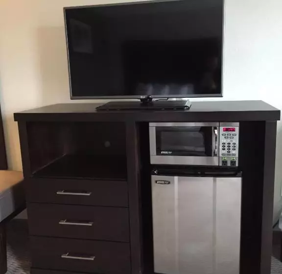 اتاق لوکس با تخت بزرگ, Baymont By Wyndham College Station