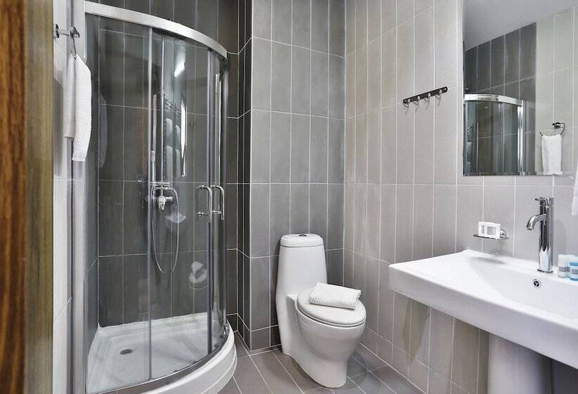 سوئیت با بالکن, Carpe Diem Gudauri