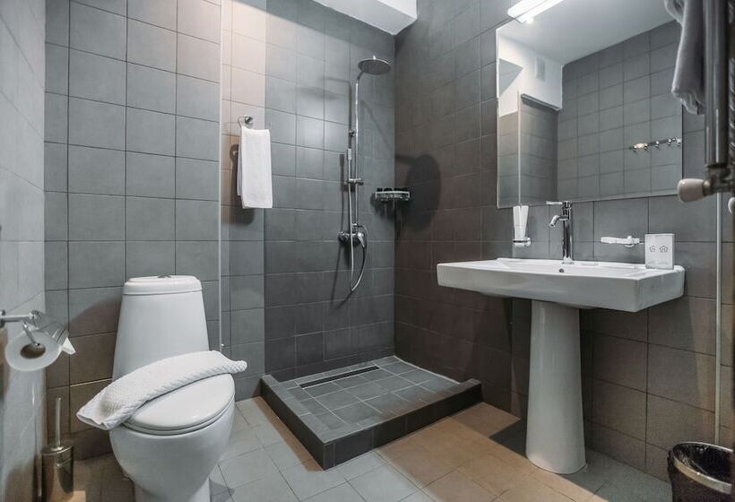 سوئیت با بالکن, Carpe Diem Gudauri