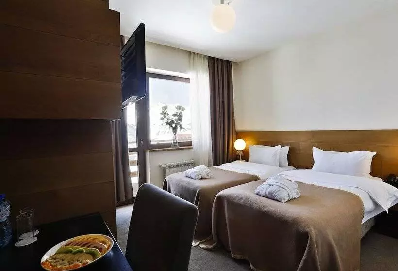 ファミリールーム, Carpe Diem Gudauri