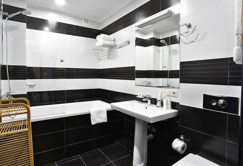 سوئیت 2 خوابه, Carpe Diem Gudauri