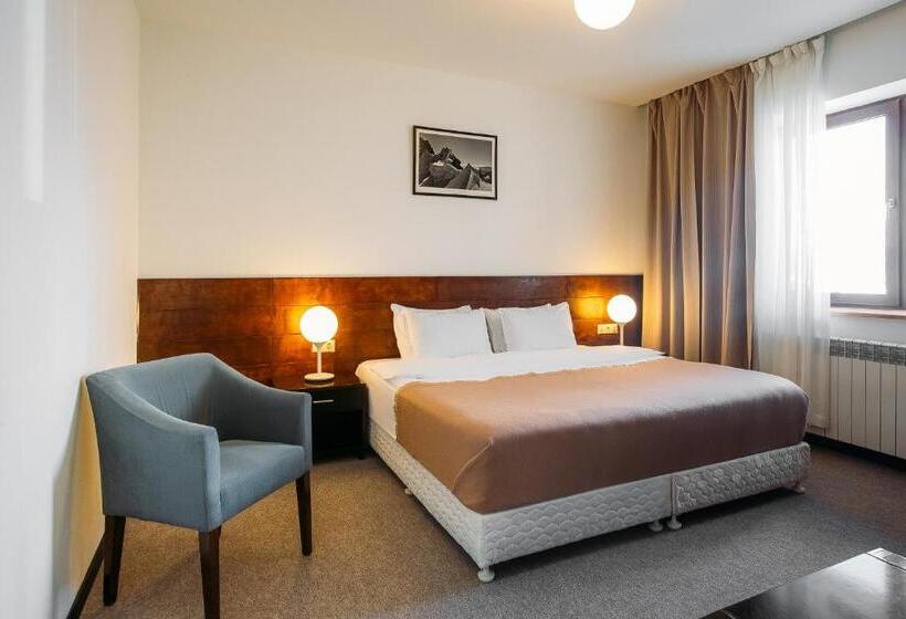 سوییت, Carpe Diem Gudauri