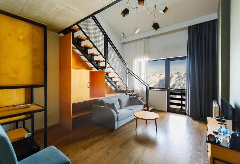 سوییت اجرایی, Carpe Diem Gudauri