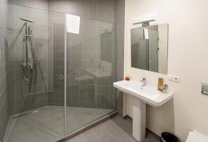 اتاق استاندارد با تخت بزرگ, Carpe Diem Gudauri