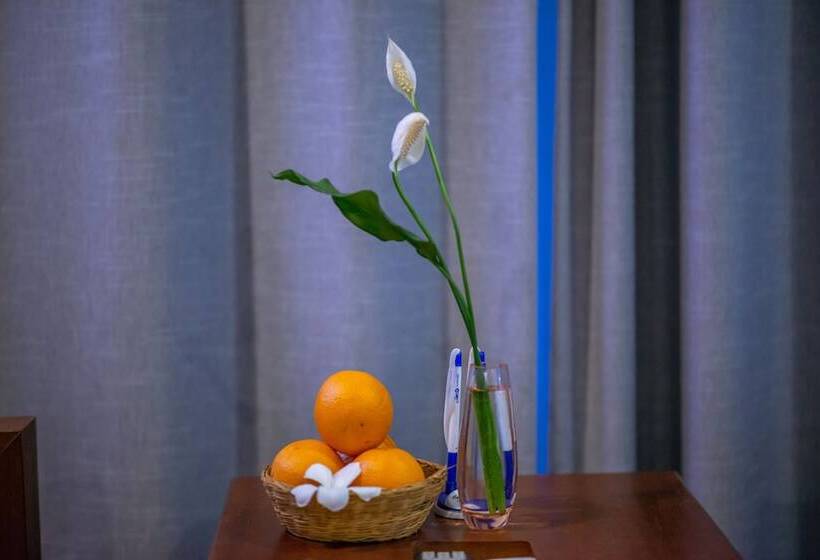 استودیوی استاندارد, Chez Moi Suite And Spa