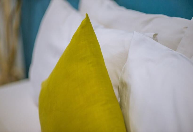 اتاق لوکس, Chez Moi Suite And Spa