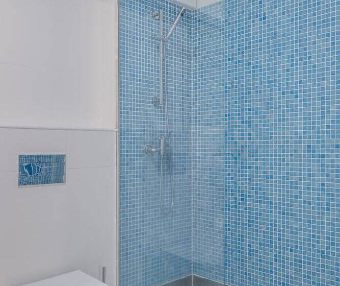 اتاق استاندارد, Comercio