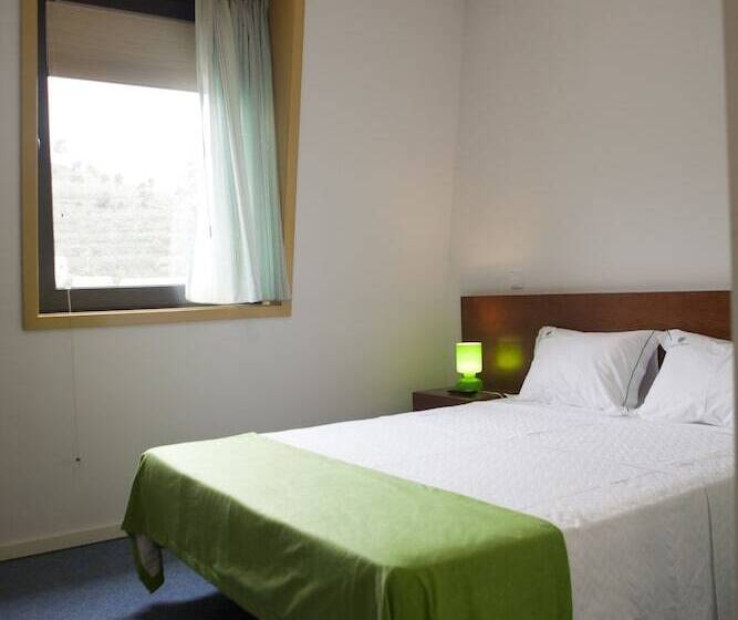 اتاق استاندارد, Comercio