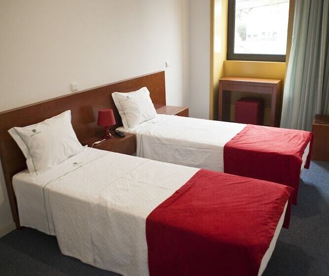 اتاق استاندارد, Comercio