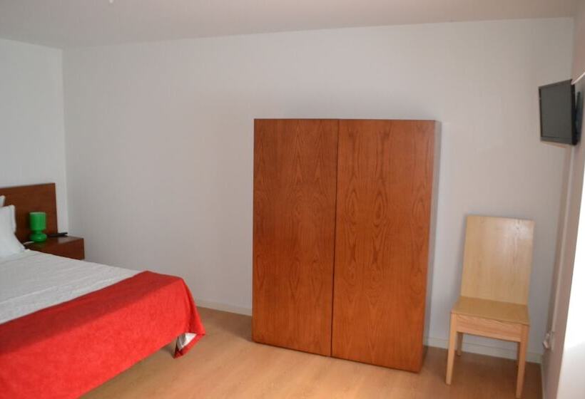 آپارتمان 3 خوابه, Comercio