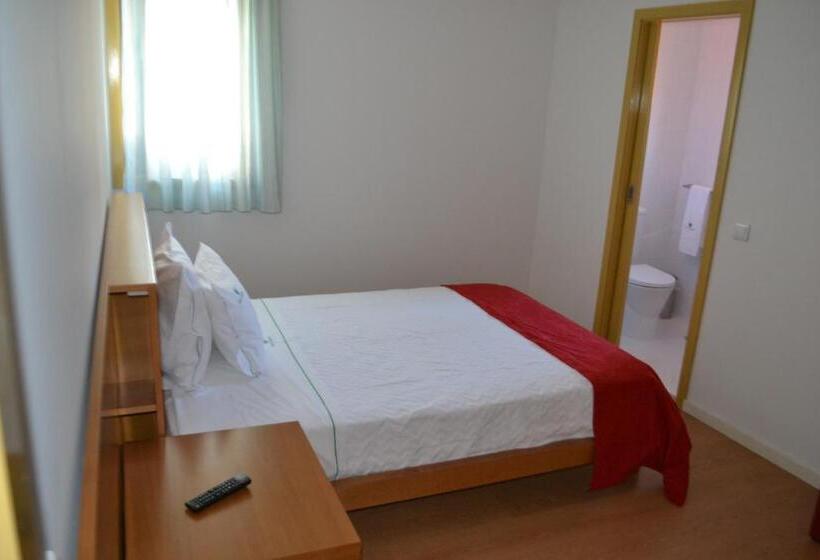 آپارتمان 3 خوابه, Comercio