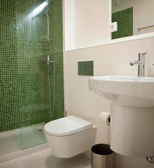 اتاق استاندارد یک نفره, Comercio