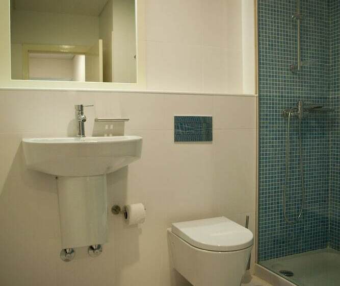 اتاق استاندارد, Comercio