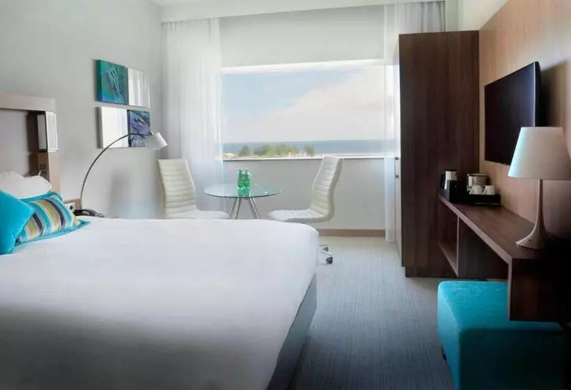 キングサイズベッドのスタンダードルーム, Courtyard By Marriott Gdynia Waterfront