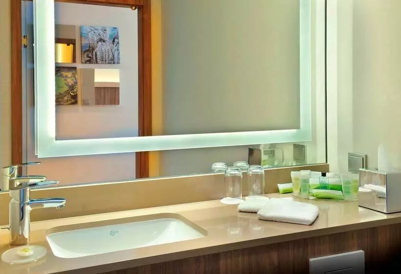 オーシャンビュースタンダードルーム, Courtyard By Marriott Gdynia Waterfront