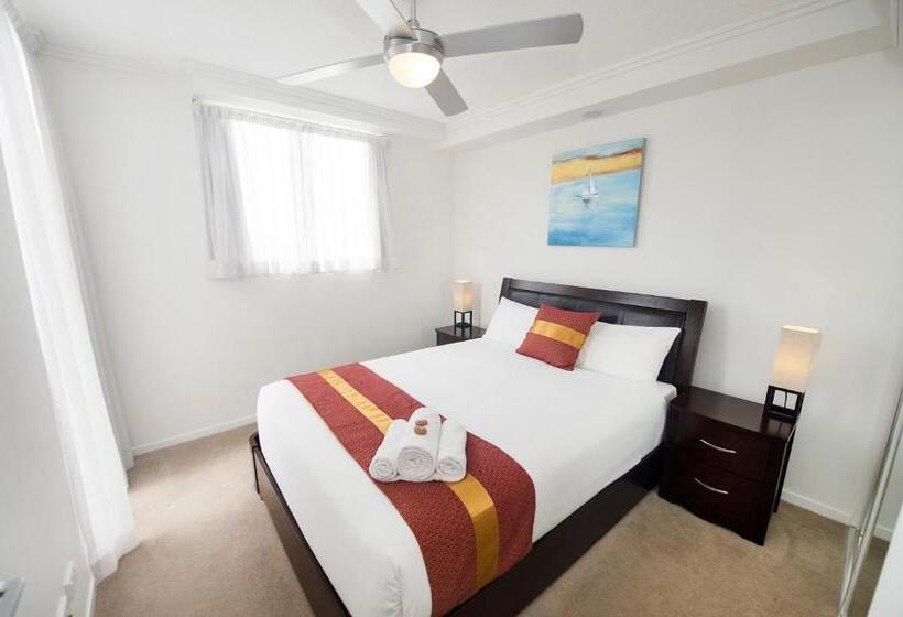 آپارتمان 3 خوابه, Gladstone Central Plaza Official