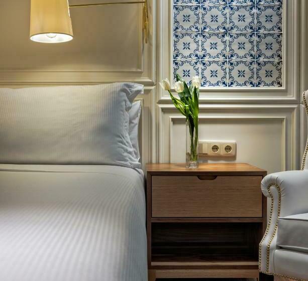 Quarto Estandar, H10 Duque De Loule