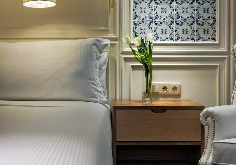 Quarto standard, H10 Duque De Loule