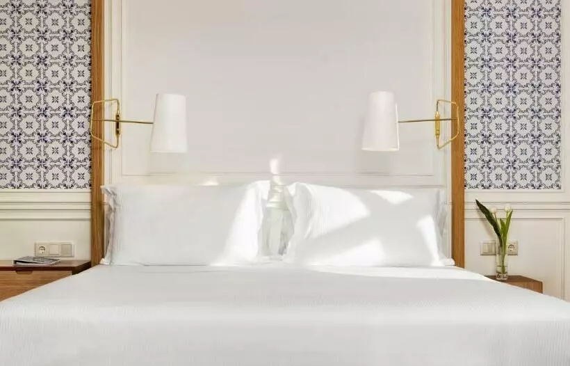 Quarto superior, H10 Duque De Loule