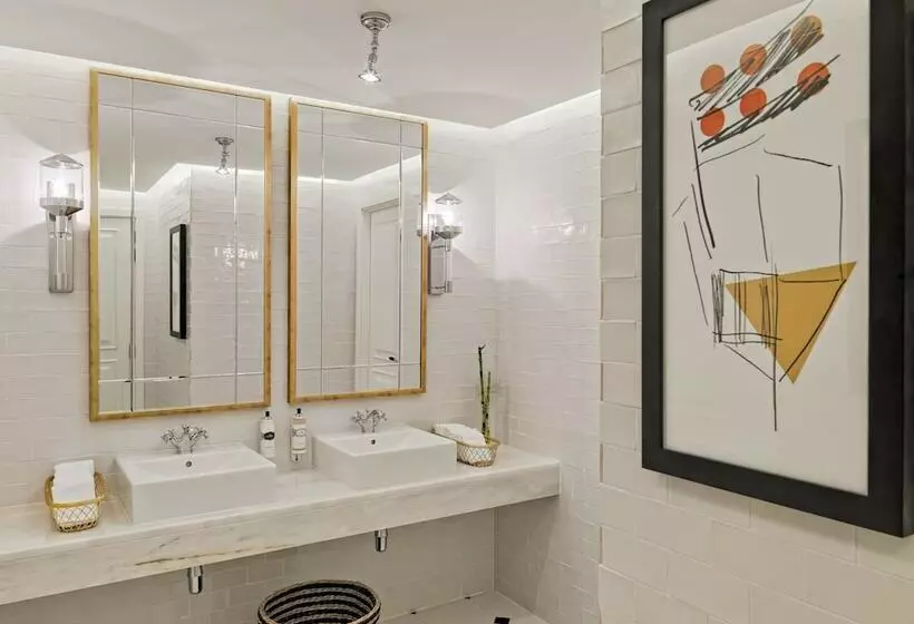 Quarto superior, H10 Duque De Loule