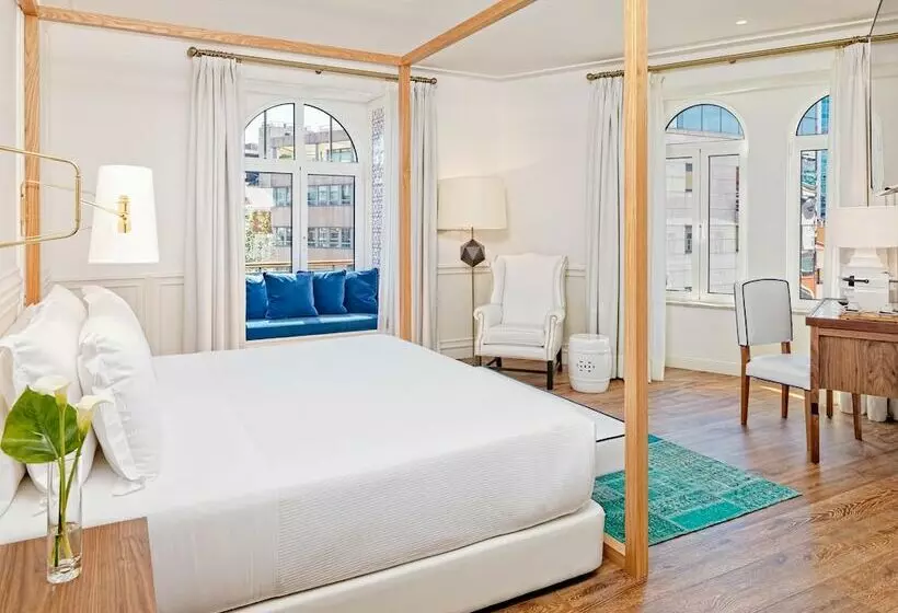 Quarto superior, H10 Duque De Loule