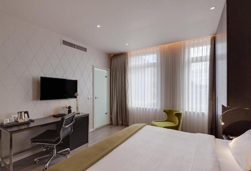 חדר אקזקיוטיב חדר קינג, Holiday Inn Dresden   Am Zwinger, An Ihg