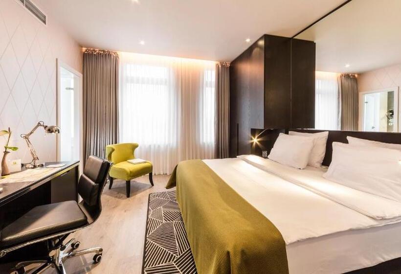 חדר אקזקיוטיב חדר קינג, Holiday Inn Dresden   Am Zwinger, An Ihg